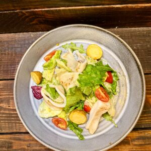 Салат С кальмаром гриль